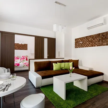 Apartment Parliament Dream In The Center *